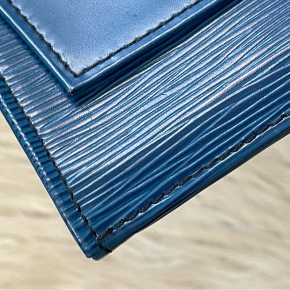 SOLD❌Authentic LOUIS VUITTON Clutch Bag Jena Blue Epi - Picture 11 of 12